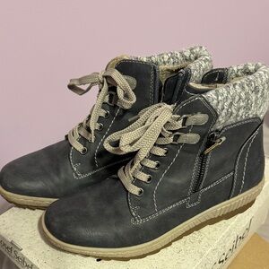 Spring Step Women's Black Lace Up Boots